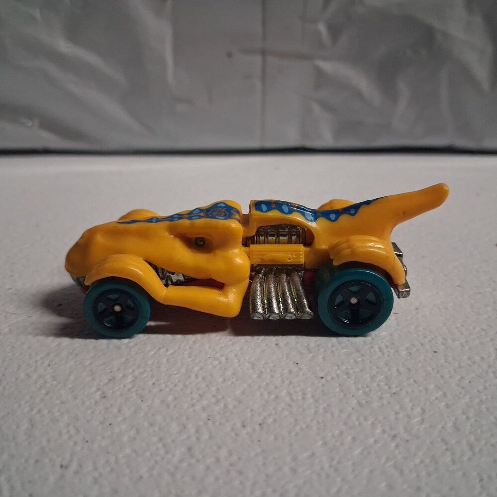 2021 Hotwheels T-Rextroyer Dino Rider